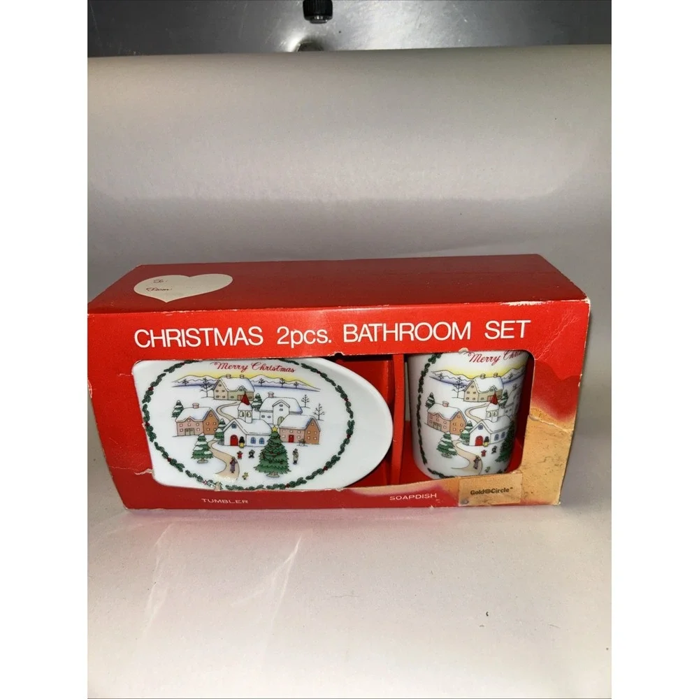 VTG Vanity Bathroom Set Soap Dish Tumbler Glass Christmas Scene Porcelain Japan